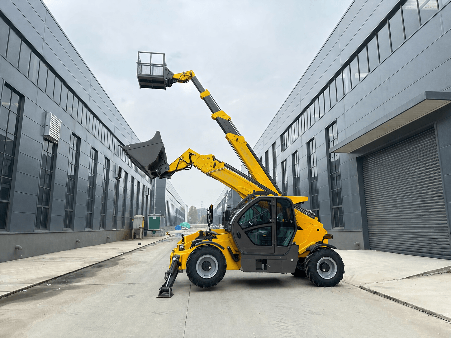 telehandler (1)